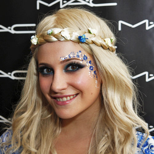 Pixie Lott Skin